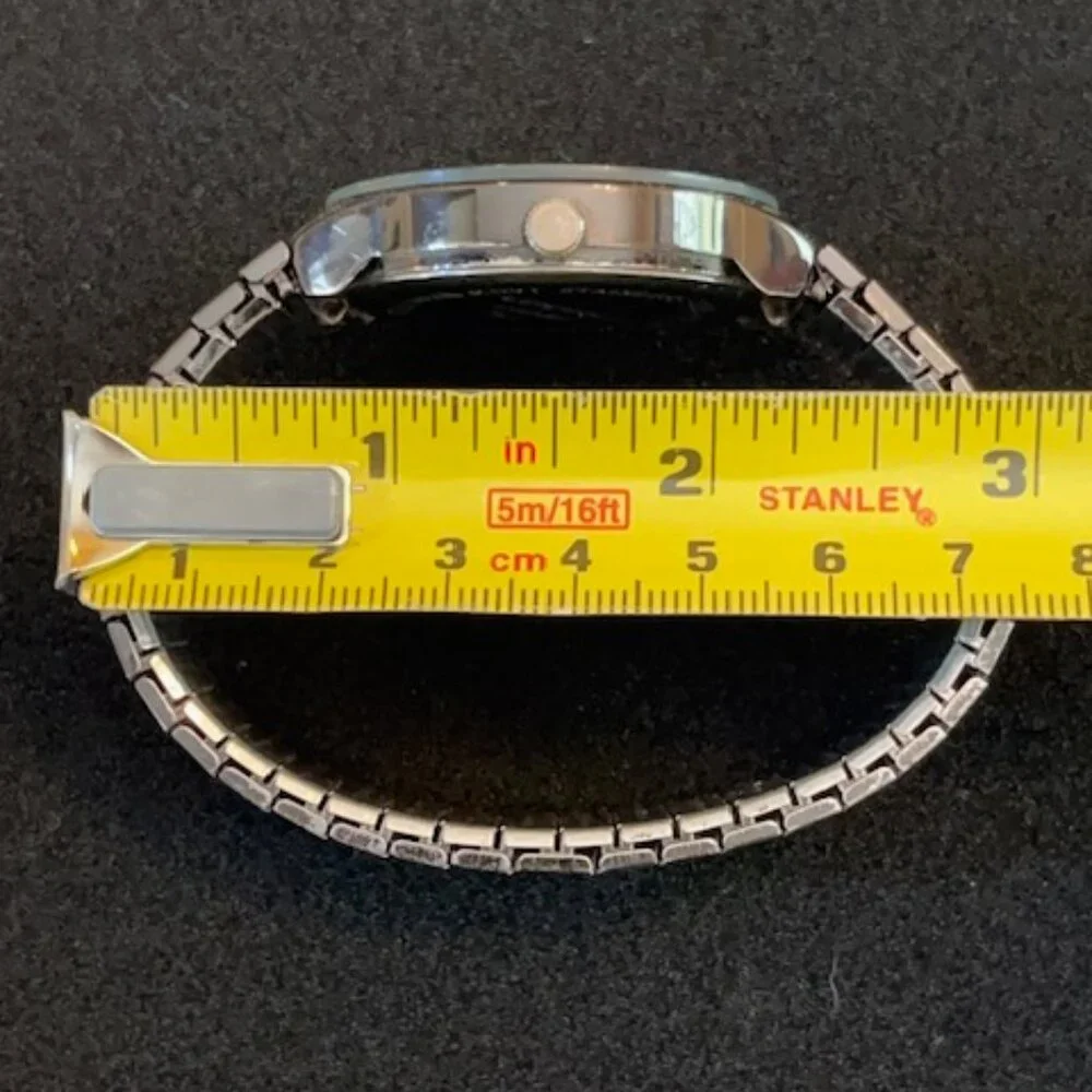 ACCUTIME | Watch Corp Black Dial Stretch Band Sporty-NEW Battery
